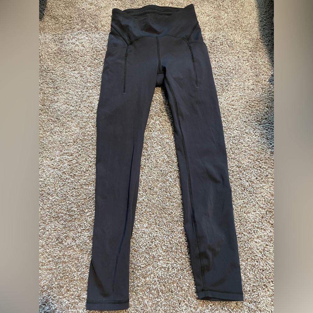 Lululemon leggings size 4 28” inseam